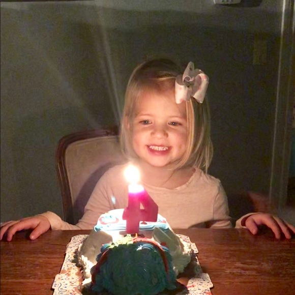 Meet your Posher, Stacey - Picture 8 of 8